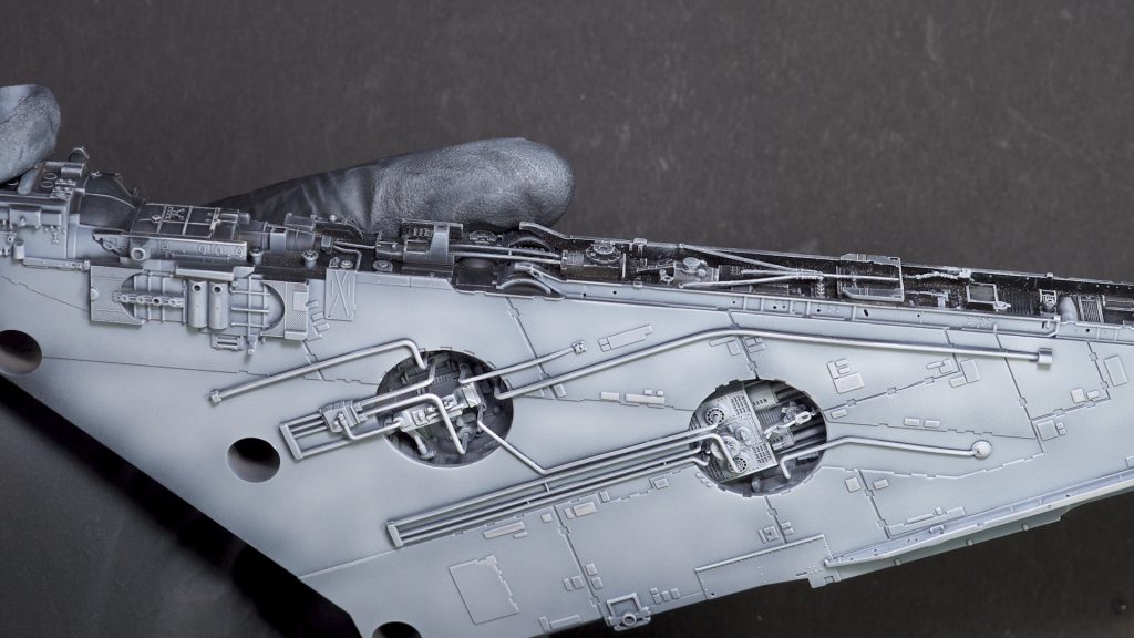 Bandai 1:72 Millennium Falcon mandibles festése