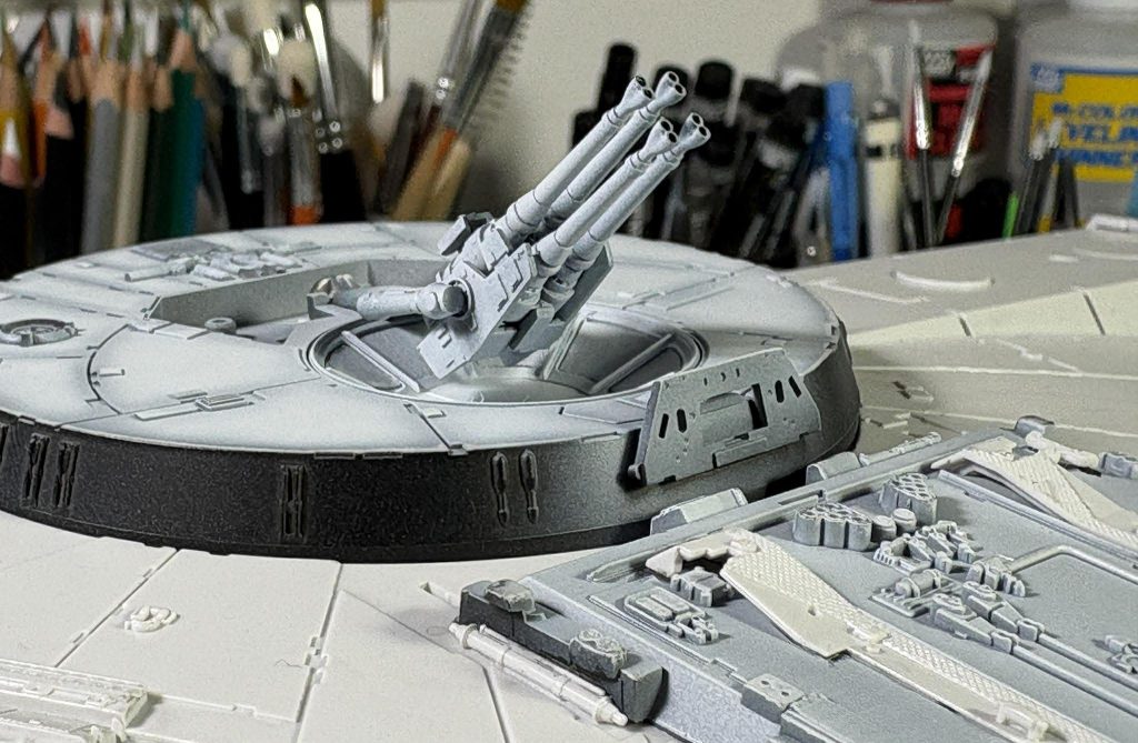 Bandai 1:72 Millennium Falcon festése