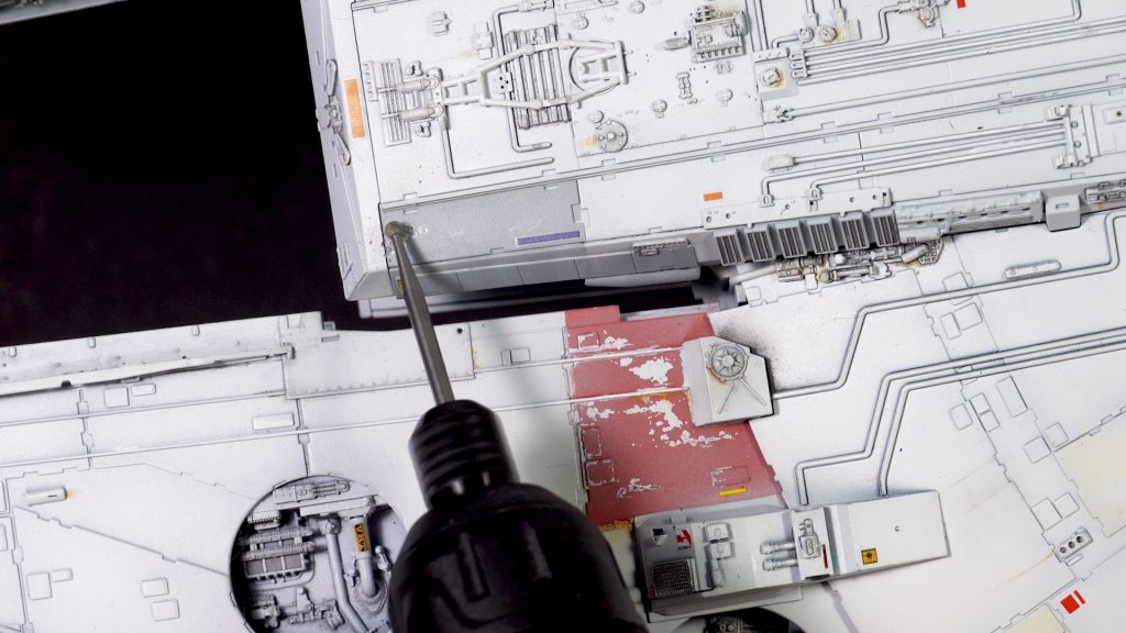 Bandai 1:72 Millennium Falcon weathering