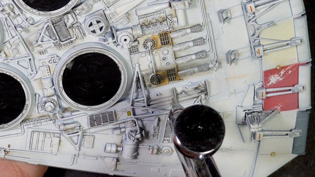 Bandai 1:72 Millennium Falcon weathering