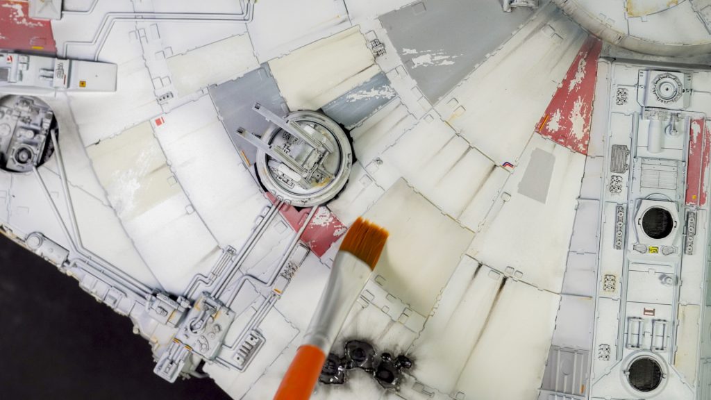 Bandai 1:72 Millennium Falcon weathering