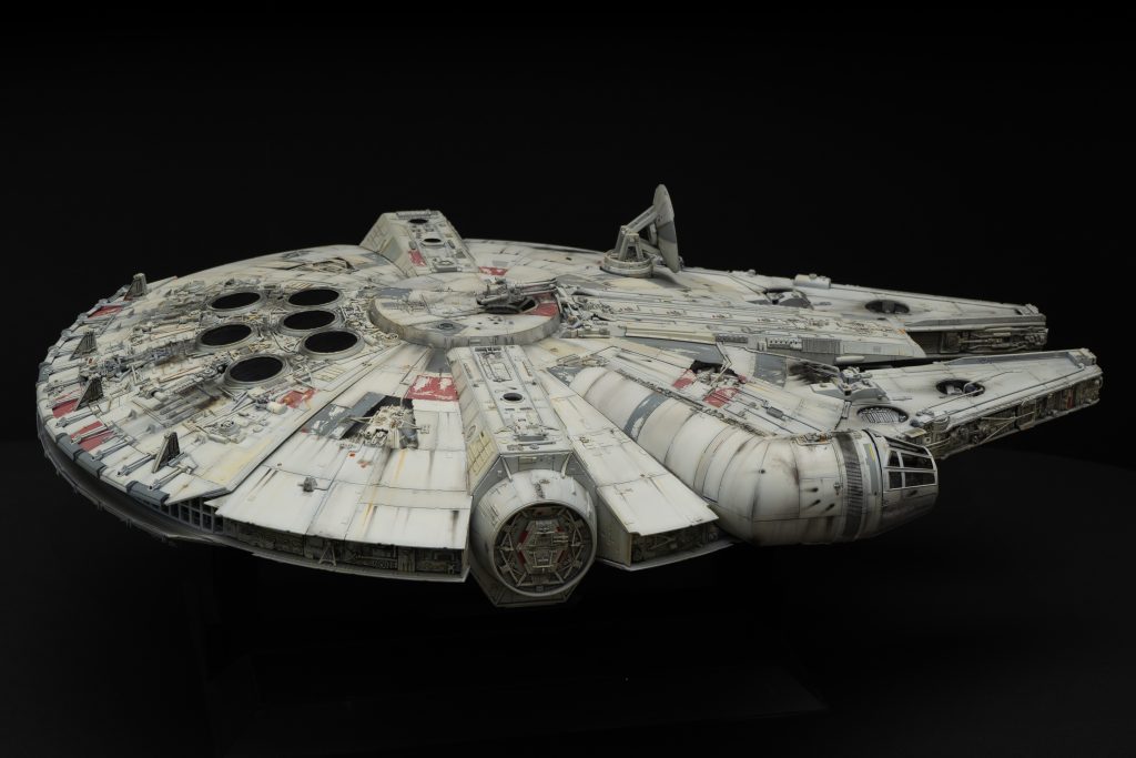 Bandai 1:72 Millennium Falcon