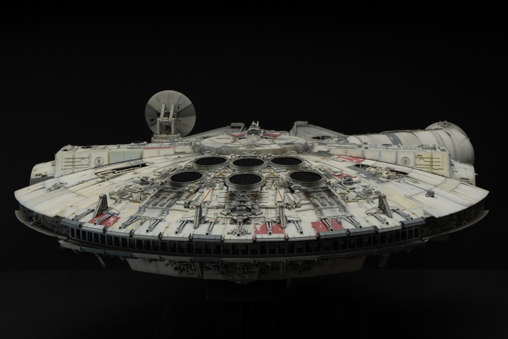 Bandai 1:72 Millennium Falcon