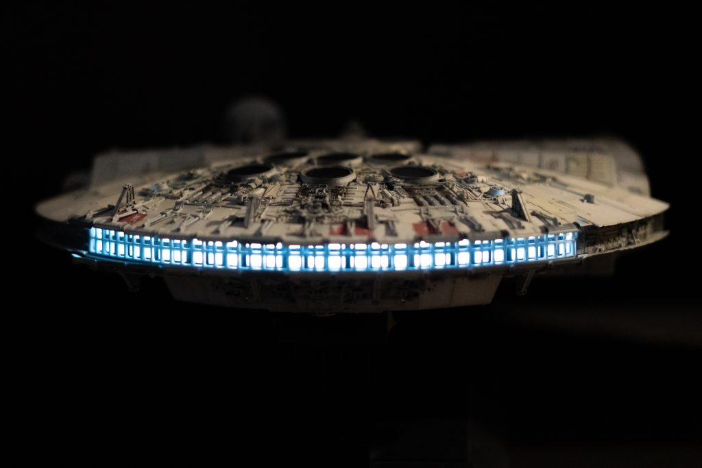 Bandai 1:72 Millennium Falcon led világítás